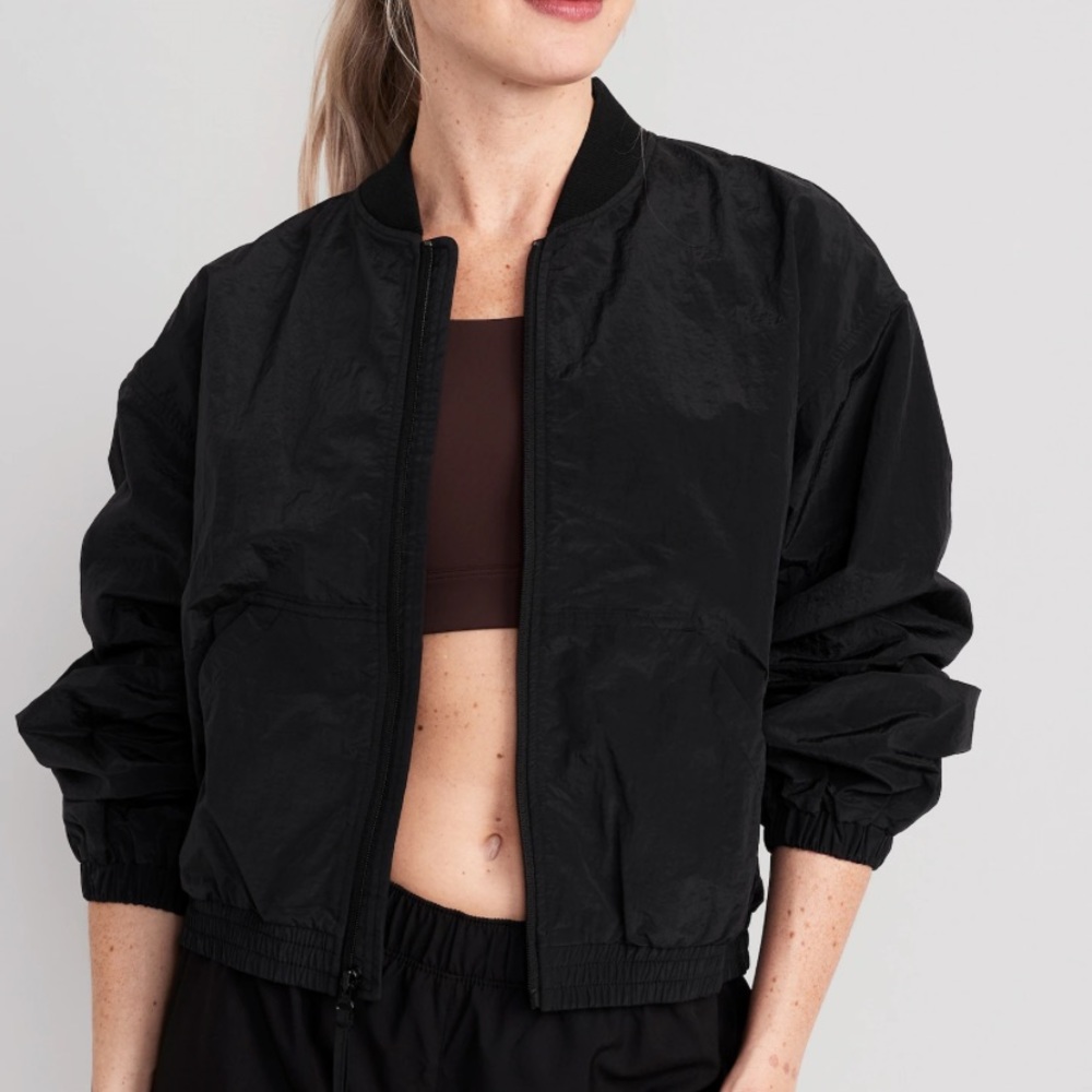 Old Navy lightweight cropped nylon jacket NWT